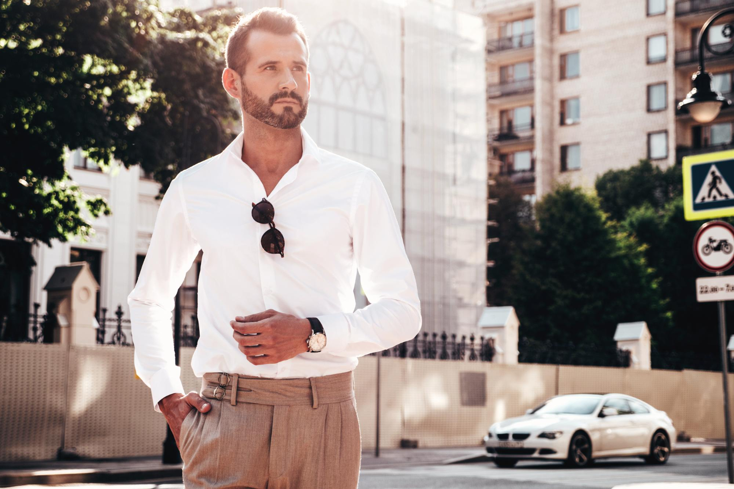 An established man enjoying an afternoon in the city